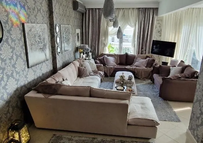 Sea View Across The Golden Bay Beach, Cosy Sunny, Spacious Apartment In Aretsou Kalamaria
