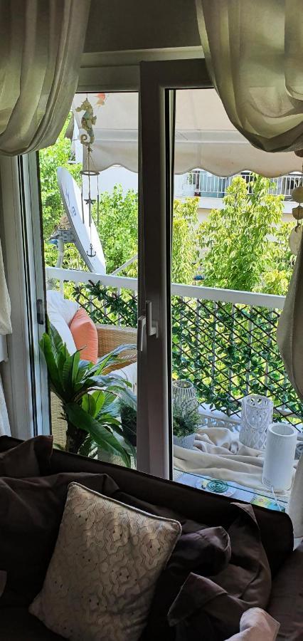 Sea View Across The Golden Bay Beach, Cosy Sunny, Spacious In Aretsou Kalamaria * Thessaloniki