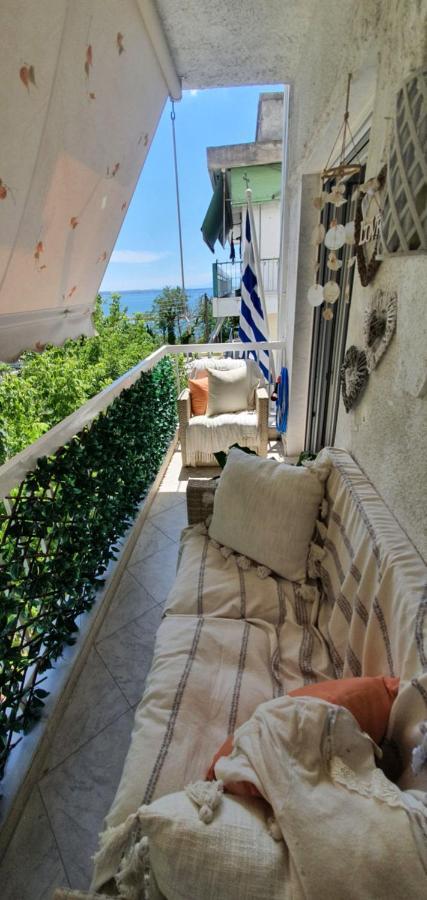 Sea View Across The Golden Bay Beach, Cosy Sunny, Spacious In Aretsou Kalamaria Apartment