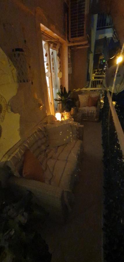 Sea View Across The Golden Bay Beach, Cosy Sunny, Spacious In Aretsou Kalamaria Apartment *