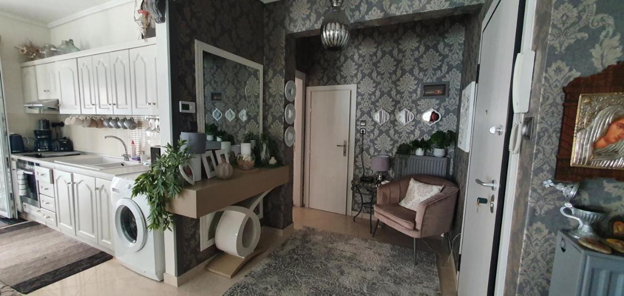 Apartment Sea View Across The Golden Bay Beach, Cosy Sunny, Spacious In Aretsou Kalamaria *