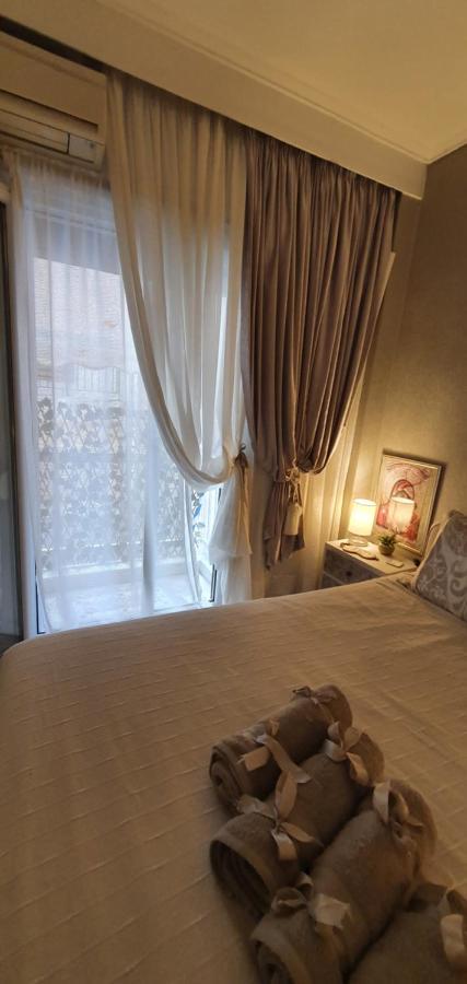 Sea View Across The Golden Bay Beach, Cosy Sunny, Spacious In Aretsou Kalamaria