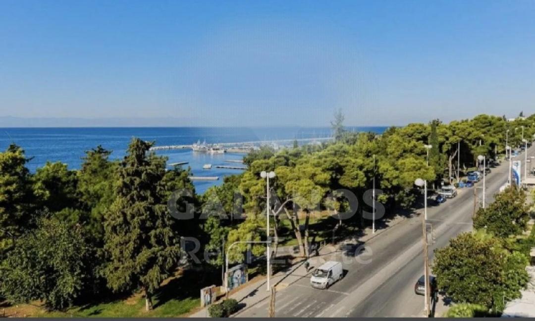 Apartment Sea View Across The Golden Bay Beach, Cosy Sunny, Spacious In Aretsou Kalamaria *