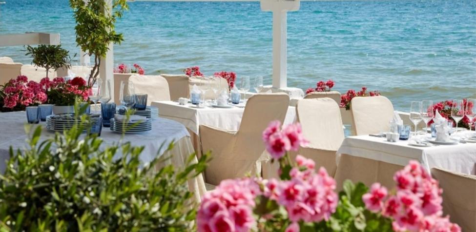 Sea View Across The Golden Bay Beach, Cosy Sunny, Spacious In Aretsou Kalamaria Thessaloniki