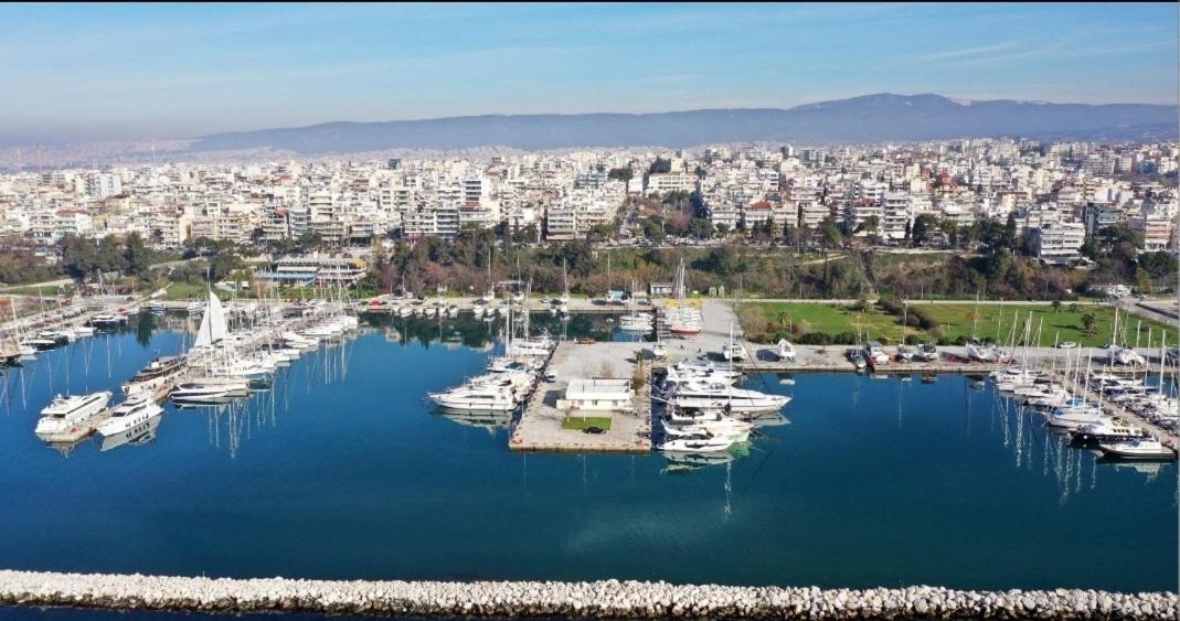 Sea View Across The Golden Bay Beach, Cosy Sunny, Spacious In Aretsou Kalamaria *